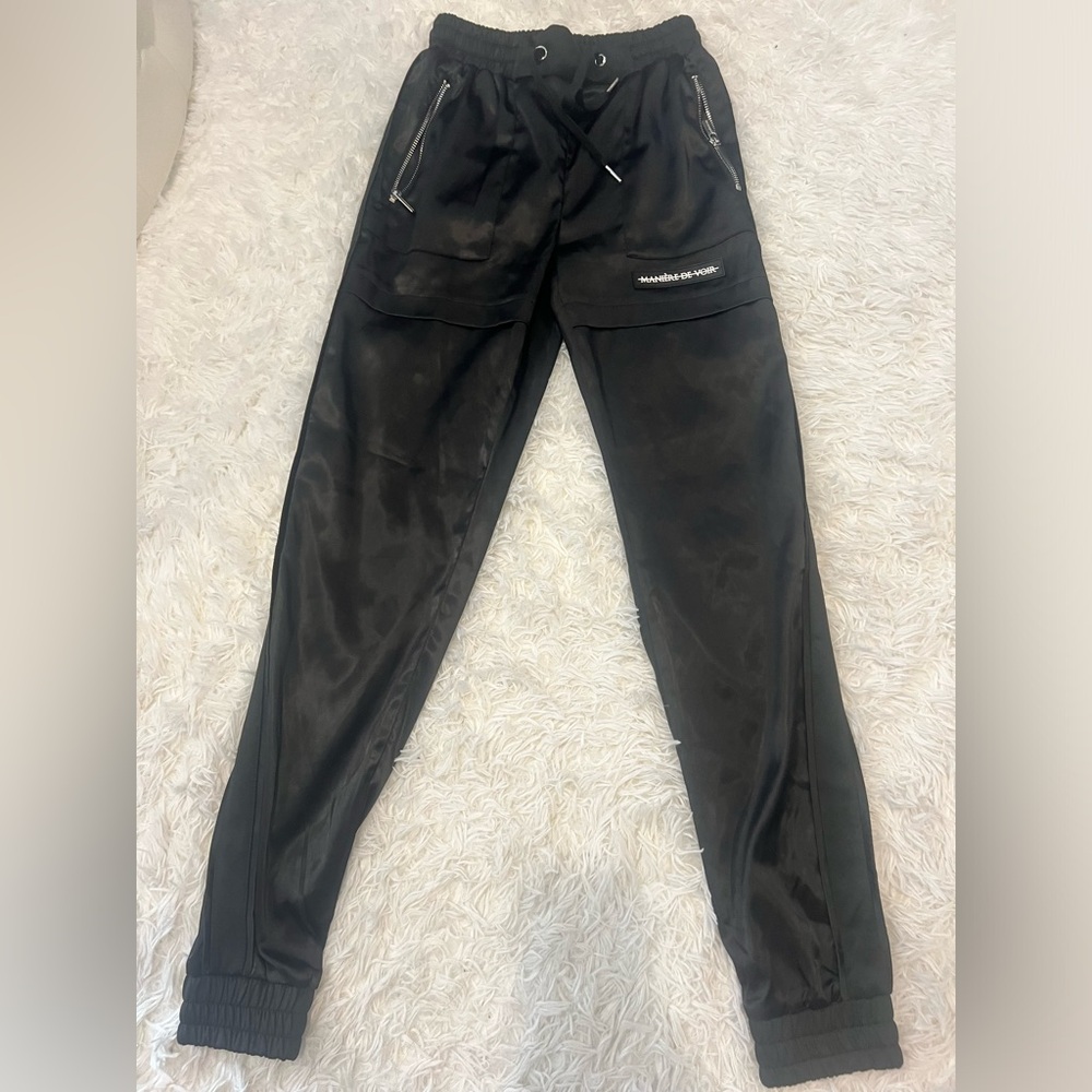 Maniere De Voir track pants. Size 6. Soo cute just don’t wear them any longer.